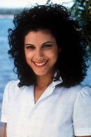 Saundra Santiago