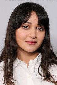 Ariela Barer