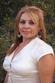 Tina Cruz