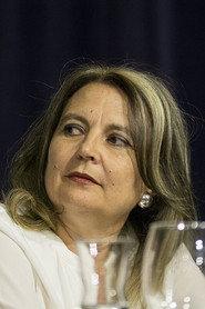 Elvira Roca Barea