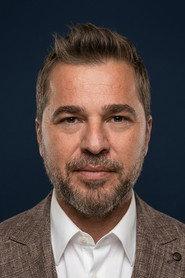 Engin Altan Düzyatan